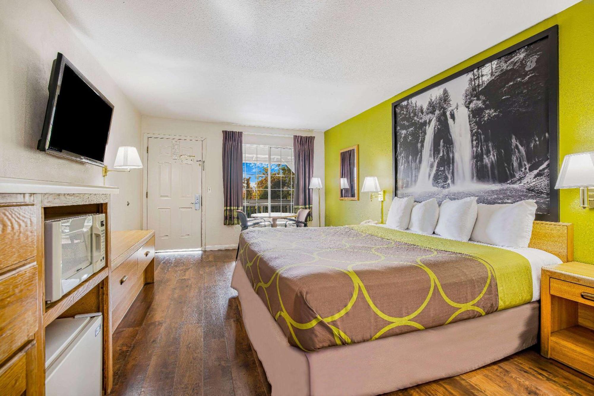 Super 8 By Wyndham Auburn Hotell Eksteriør bilde
