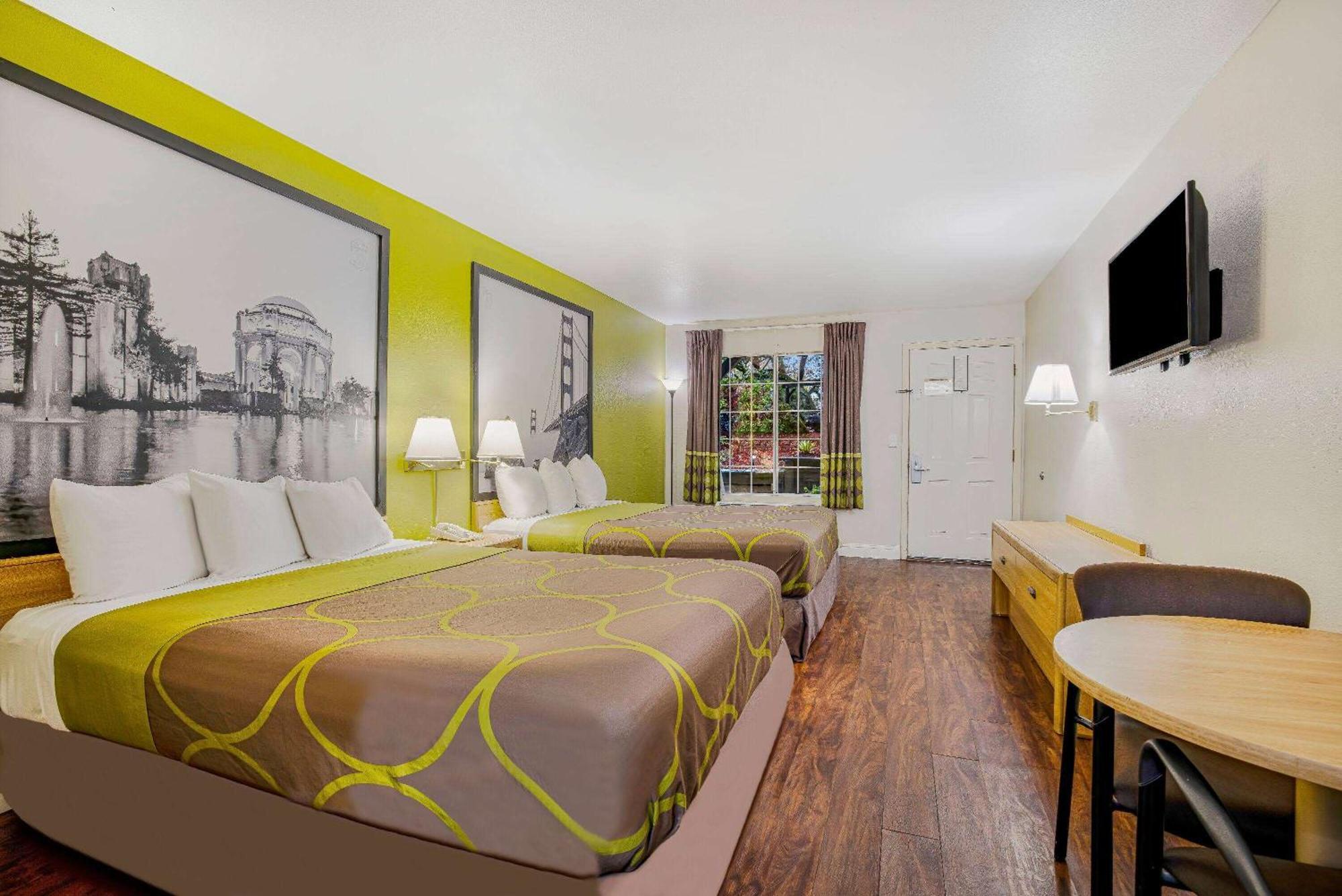 Super 8 By Wyndham Auburn Hotell Eksteriør bilde